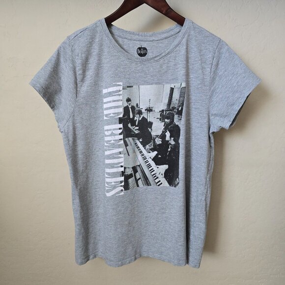 The Beatles Studio Session Distressed Graphic Band Tee Shirt - Picture 2 of 10